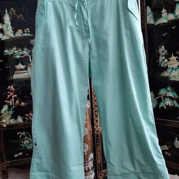 Khakis Adjustable Mint Green Crops - Picture 2 of 7